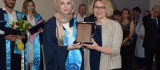 Acil Servis Stajında En Başarılı İntern Doktor' Ödülüne Dr. Esra KAYMAZ layık görüldü.
